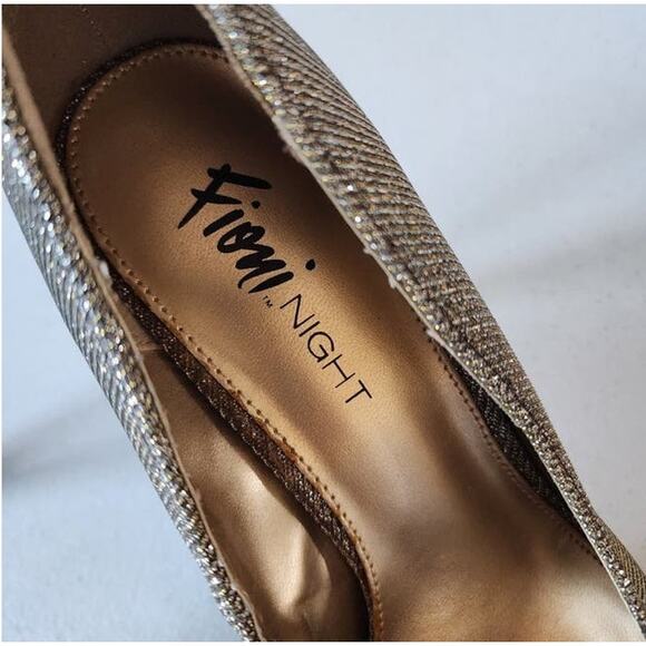 Fiona Night Sparkle Silver and Gold  Pumps Heels Stilettos, Sz 8 - Picture 4 of 6
